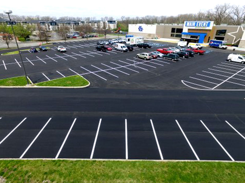 parking lot striping Beaumont, parking lot repair SETX, Southeast Texas asphalt repair, Golden Triangle parking lot sweeping,