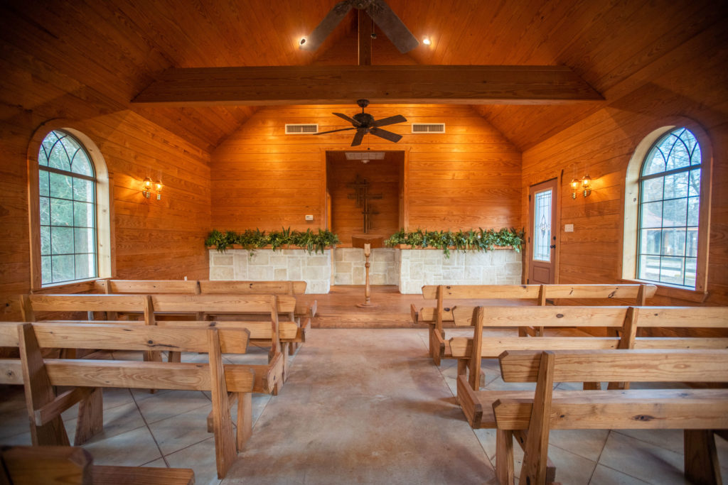 wedding venue Big Thicket, rental cabin Southeast Texas, Silsbee event venue, Kountze wedding hall,