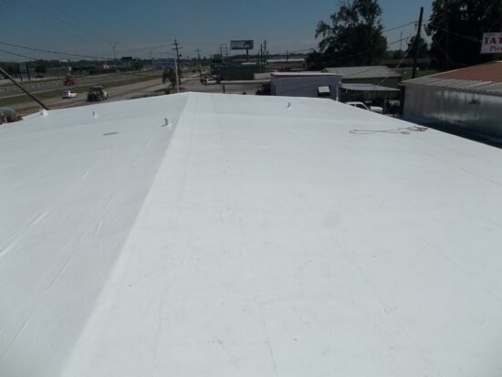 Gulf Coast flat roof specialist , commercial roofing contractor Lake Charlse LA, commercial roof repair SETX